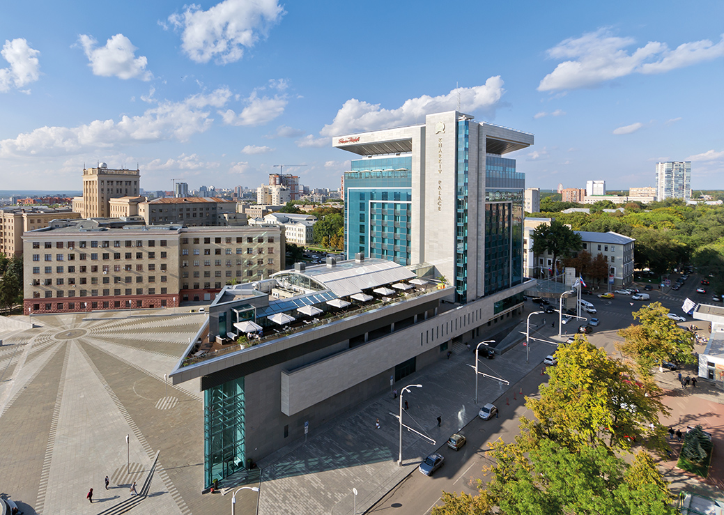 Yaroslavsky’s five-star Kharkiv Palace hosts Mintrans Forum on urban infrastructure