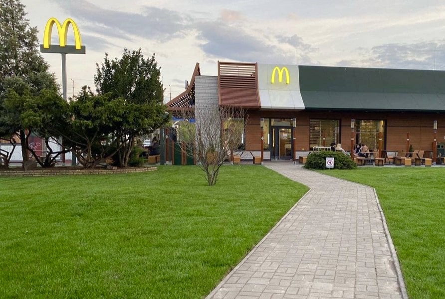 Ukrainians are loving’ it: McDonald’s reopens five restaurants in Dnipro